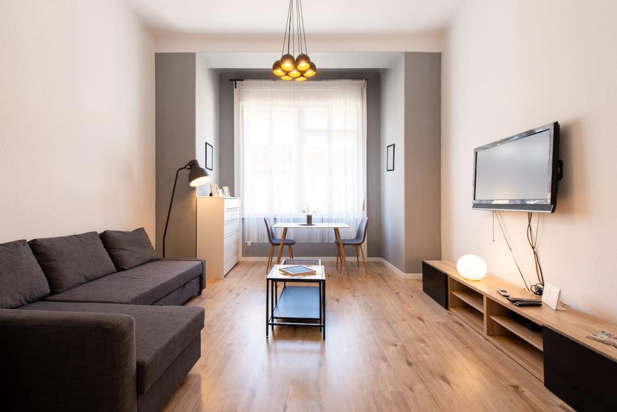 Budapest4U - New Apt In The Central Of Budapest Esterno foto